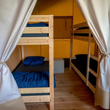 Camping La Roche Luxury tent *